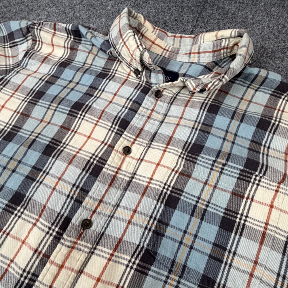 St Johns Bay Mens Large Flannel Shirt Blue Cream Plaid Long Sleeve Cotton L